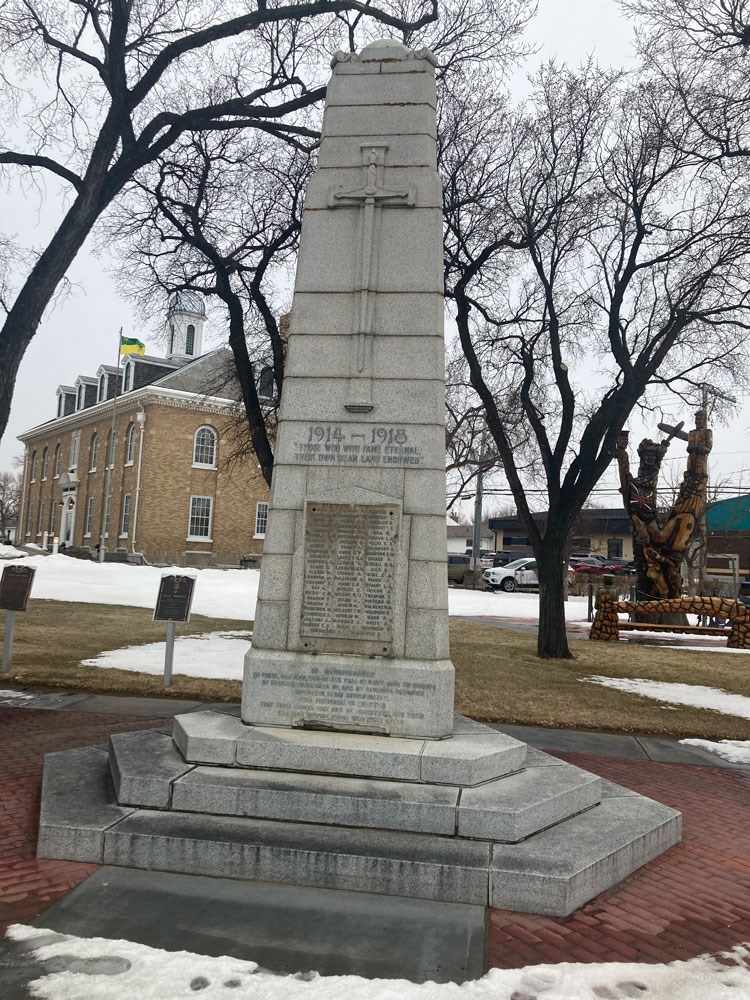 Estevan Cenotaph refurbishment