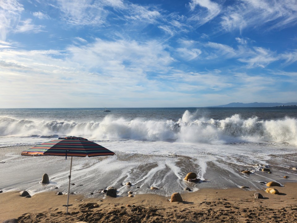 pacific-ocean-waves