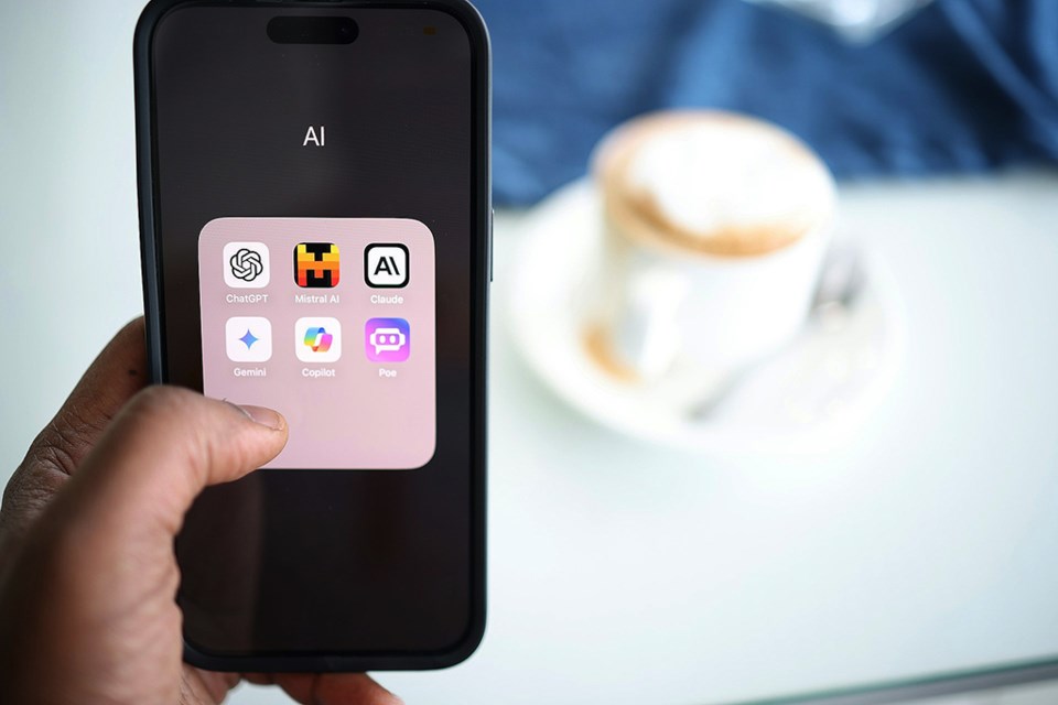 aiphone-unsplash