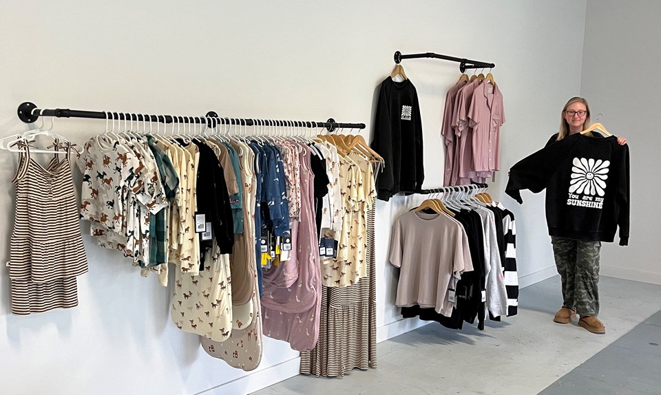 Alyssa Harris shows one of her favourite brands in a style she has at home. Here are the bars her husband put up, showing one of the matching mom and daughter dresses available.  