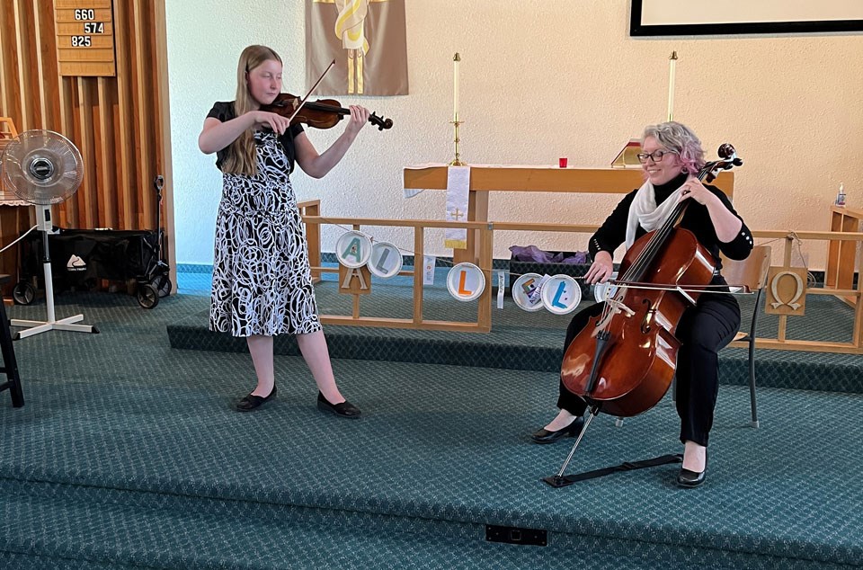 Amelia Hanstock and Teri Hanstock were guest performers at the annual Assiniboia Community Choir Spring Concert.  