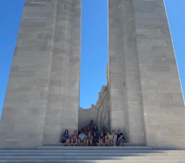 Bjorkdale Vimy Ridge - Group photo (Medium)