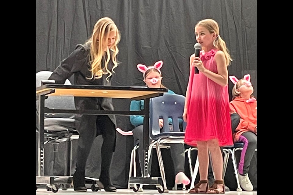 Miss Murfitt testifying to the judge at Maymont Central School drama night. 