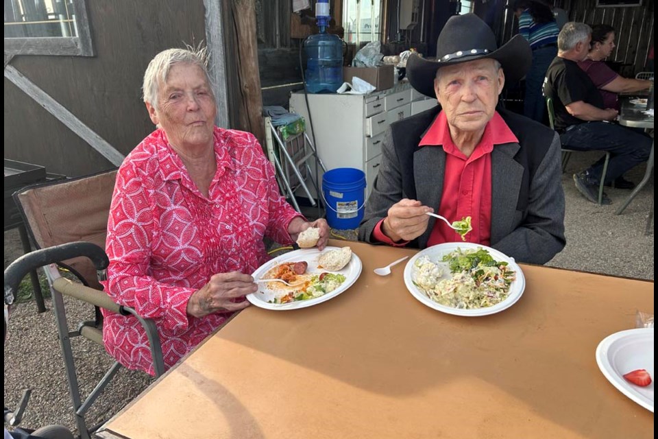 Elaine and Jim Tompkins worked endless hours putting on “The Cowboy Way” between Langham and Rosthern this past weekend. They were well organized and it was a joy to attend. 