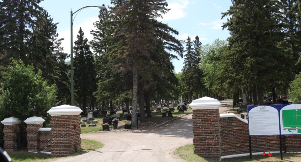 Summer cemetery 