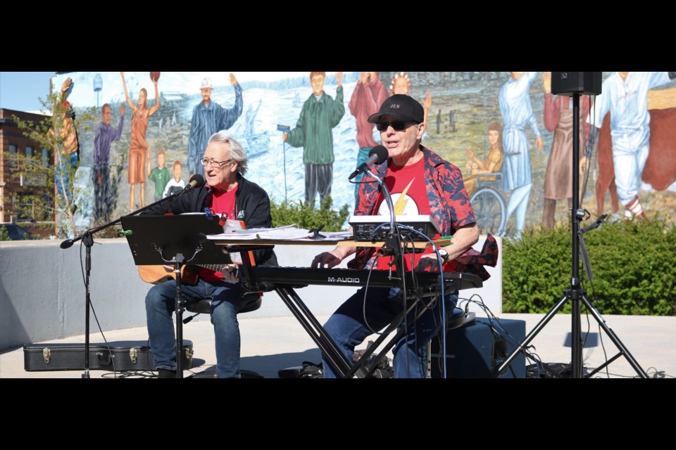 The Reflections (Ray Sedley and Norm Sharp) played Thursday afternoon in City Centre Park.