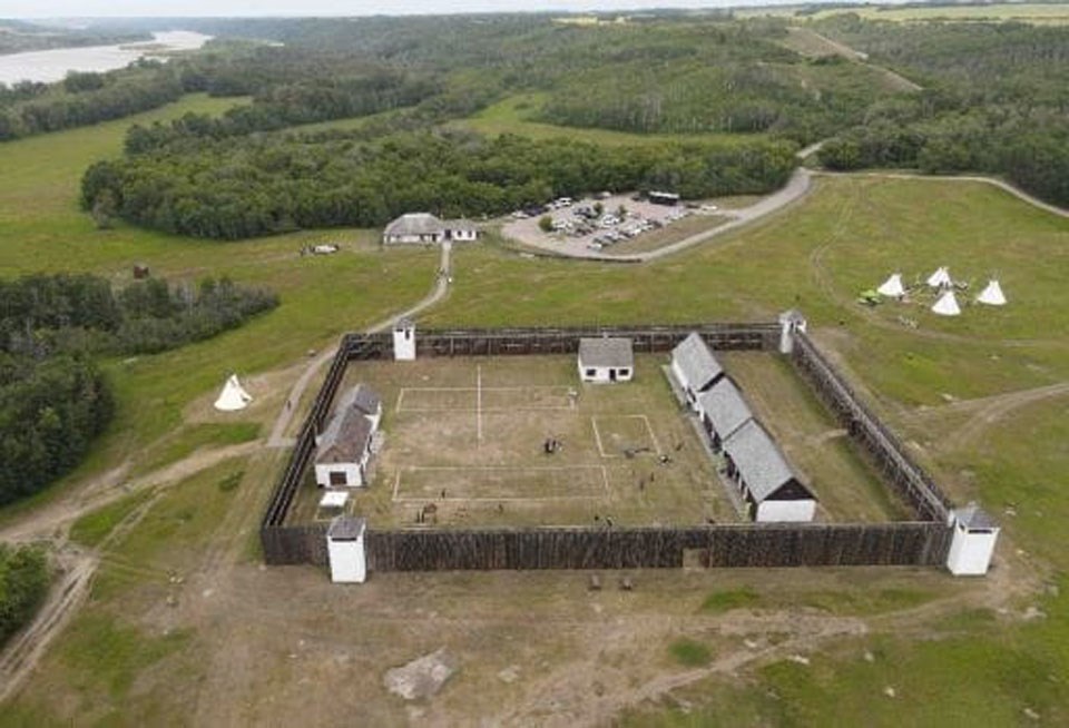 fort-carlton-0725