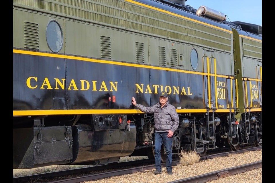 Gary СƵgate has a passion for vintage train cars. He is planning to offer tours in the Eastend area.