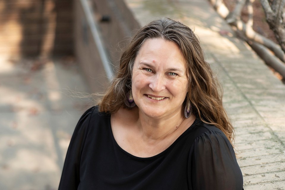 corinne-profile-picture-sept-2023