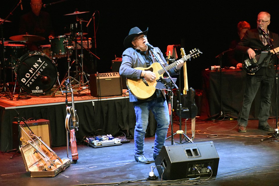 Donny Parenteau is an award-winning Metis artist and has been performing for years