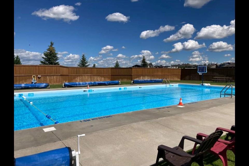 Synergy Credit Union swimming pool in Macklin was a recipient of the Saskatchewan gaming grant.