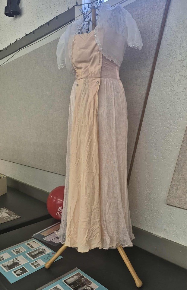 zlouise-poppleton-wedding-dress
