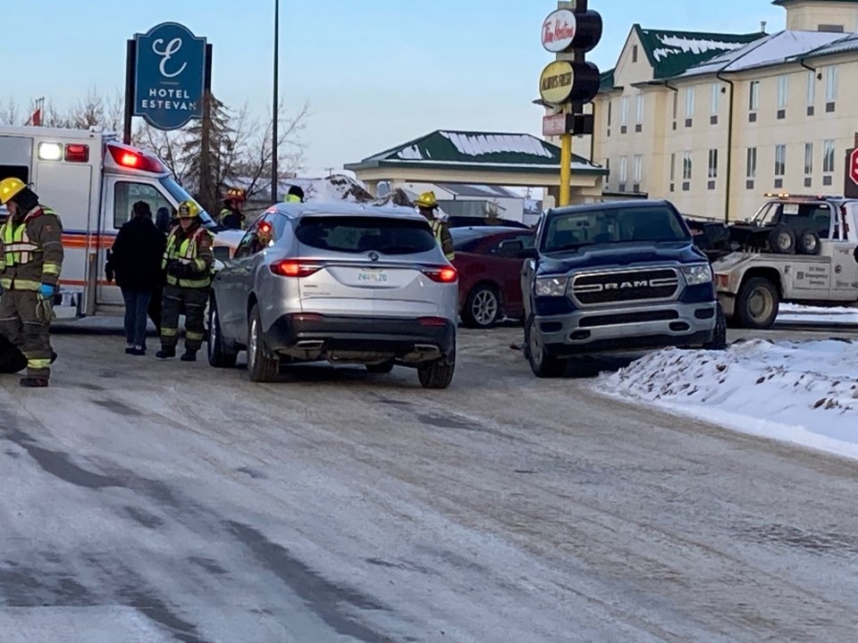 Estevan collision Feb 24 2022 pic