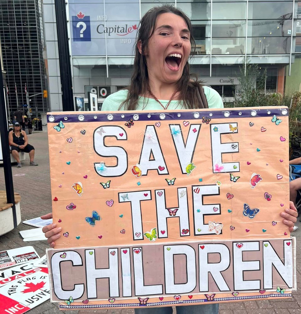 protestersavechildren