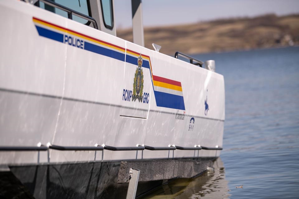rcmp-patrol-boat