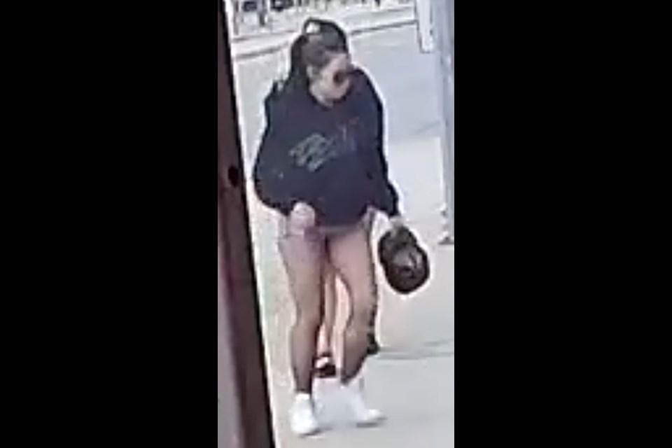 If anyone has any information that may assist in the investigation, they are asked to contact the Regina Police Service at 306-777-6500.