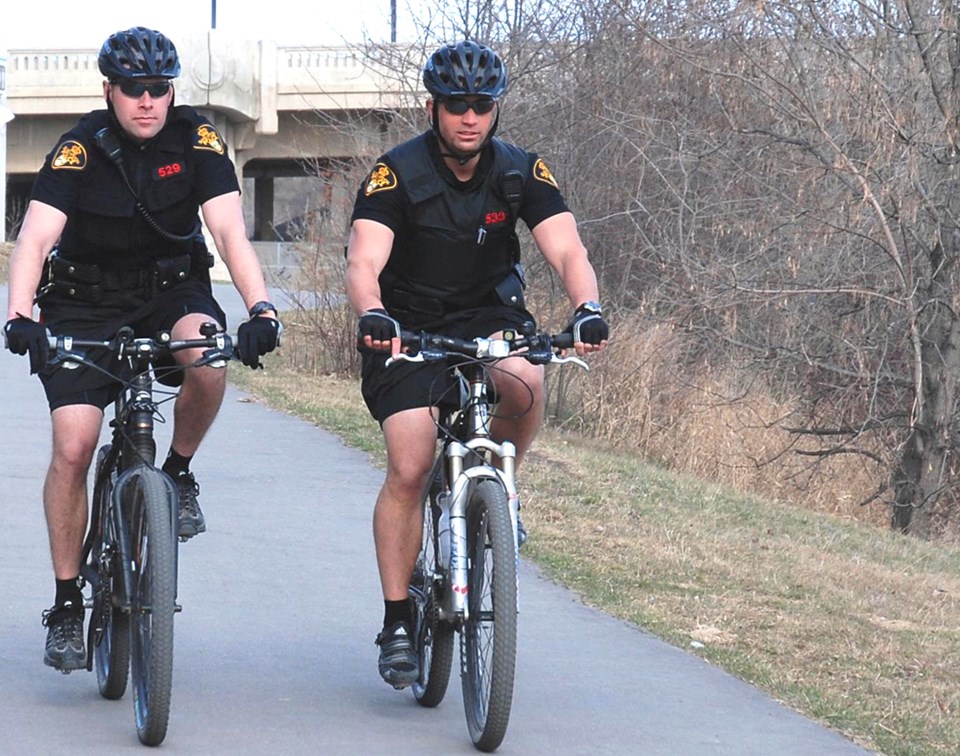 saskatoonpolicebicyclecops