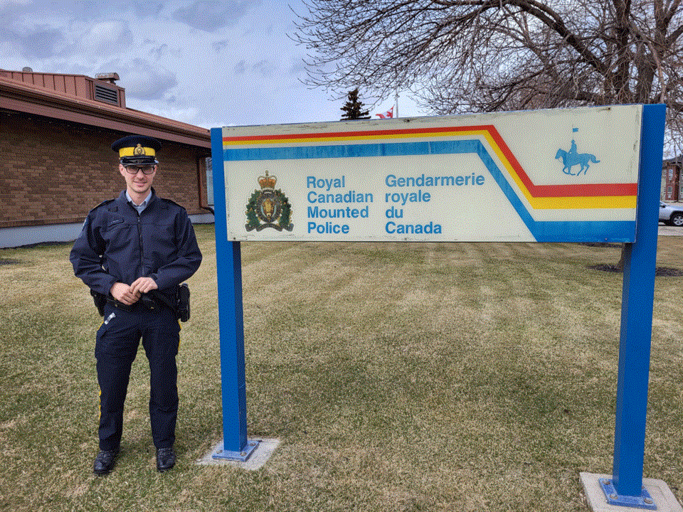 sz-carlyle-rcmp-alex-hutt