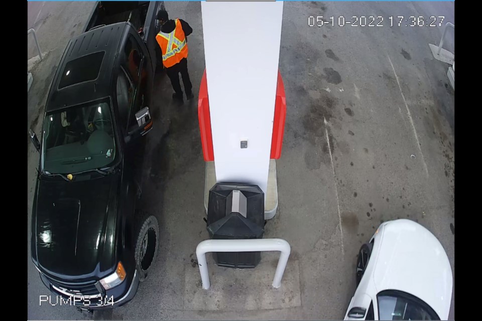 Police Service is requesting assistance in identifying the owner and/or driver of this vehicle in relation to a fuel theft complaint occurring on October 5.