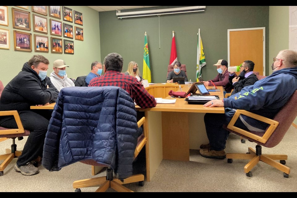 Town council meets in their Chambers Feb. 22. From left-hand corner, clockwise around the table, are councillors Brent Weber, Chris Halter, Bob Abel; CAO Aileen Garrett, Mayor Sharon Del Frari, Councillor Ryan Sernecky, Director of Finance Kavi Pandoo and Councillor Curtis McLean. 