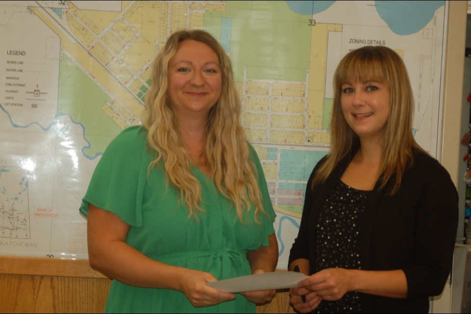 Meaghan Nelson, left took her oath to office as a new Town of Preeceville councillor on Sept. 8, joined by Lorelei Karcha.