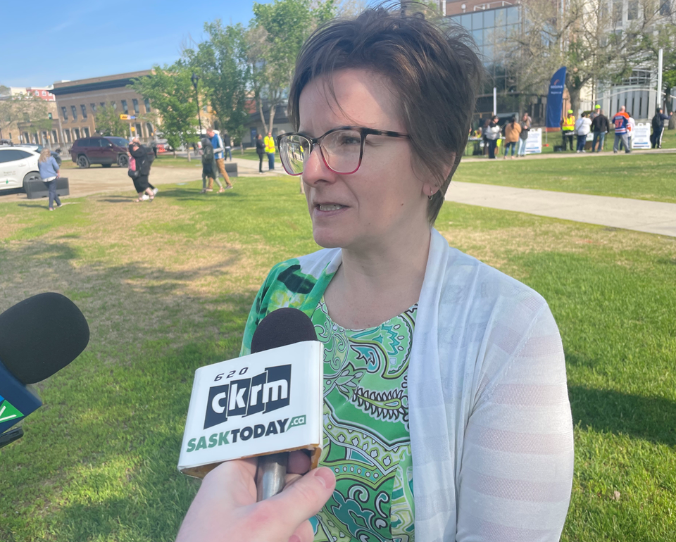 veronica-schroder-coordinator-forestry-pest-horticulture-at-the-city-of-regina