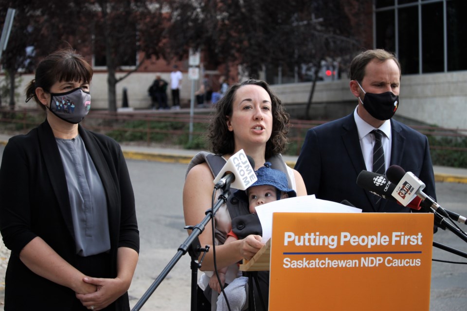 NDP critics for hosptial bubbles