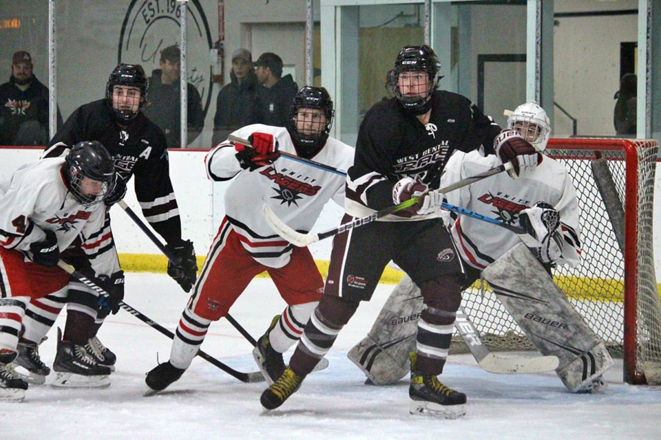 The Rage look to score while the Lazers are doubling up on the defence.