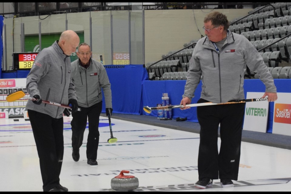 The Bill Kapiczowski rink delivered the ceremonial opening rock of the Tankard. 