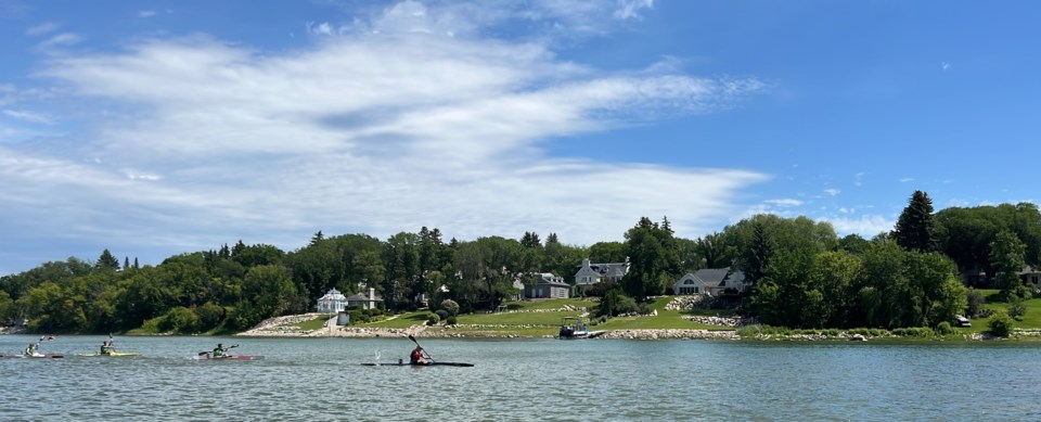 aa-nathan-winning-by-2-boat-length