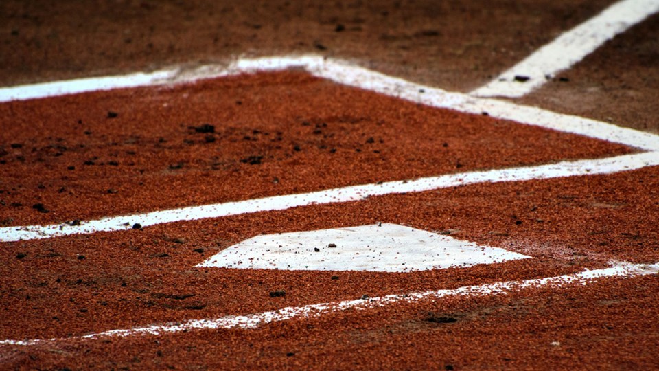balldiamond-unsplash