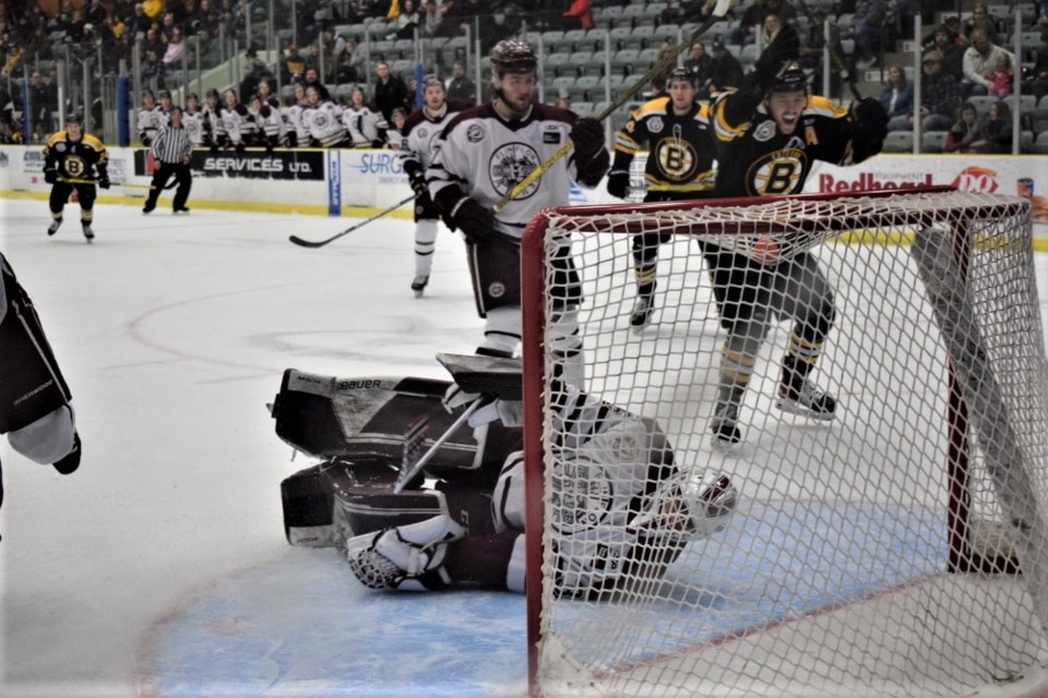 bruins-bombers-feb-11