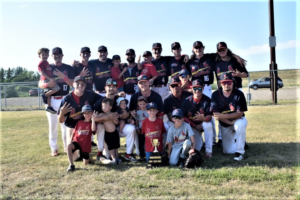 carlyle-cardinals-saskota-champs-2023-with-kids