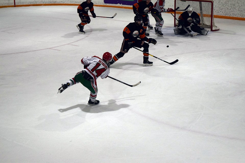A third-period goal by Cole Rathgeber gave the Cobras the lead in Game 3 versus Dinsmore. 

