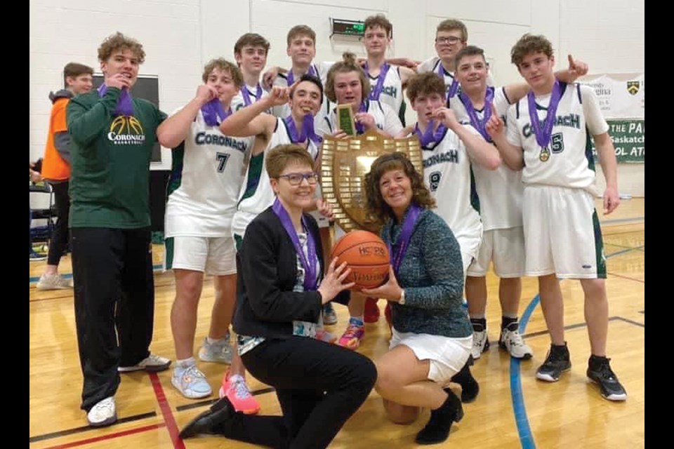 The senior boys team included (in no particular order), are senior boys coach Barb Kessler, assistant coach Belinda Spagrud, Tyler Andersen, Carter Bartlett, Owen Dionne, Keanan Elder, Kalan Elmy, Nicholas Kessler, Kyler Marshall, Ashton Rousseau, Spencer Schnell, Blake Setrum, and Nathan Therens. 