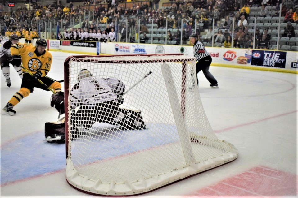 Estevan Bruins Flin Flon Bombers SJHL Final Game 2