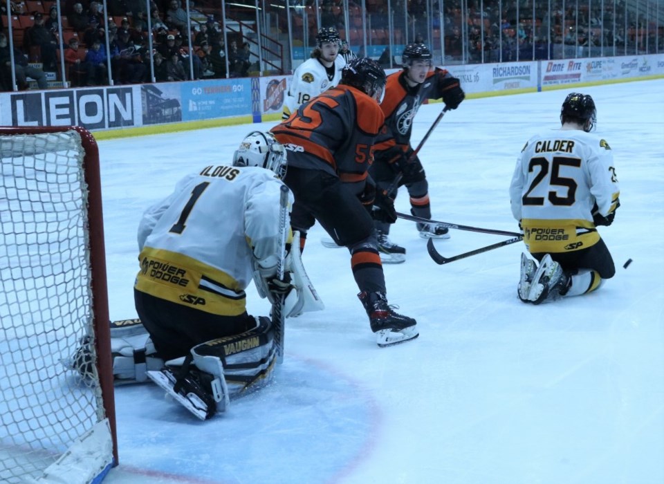 Estevan Bruins Yorkton Terriers Game 4 2022