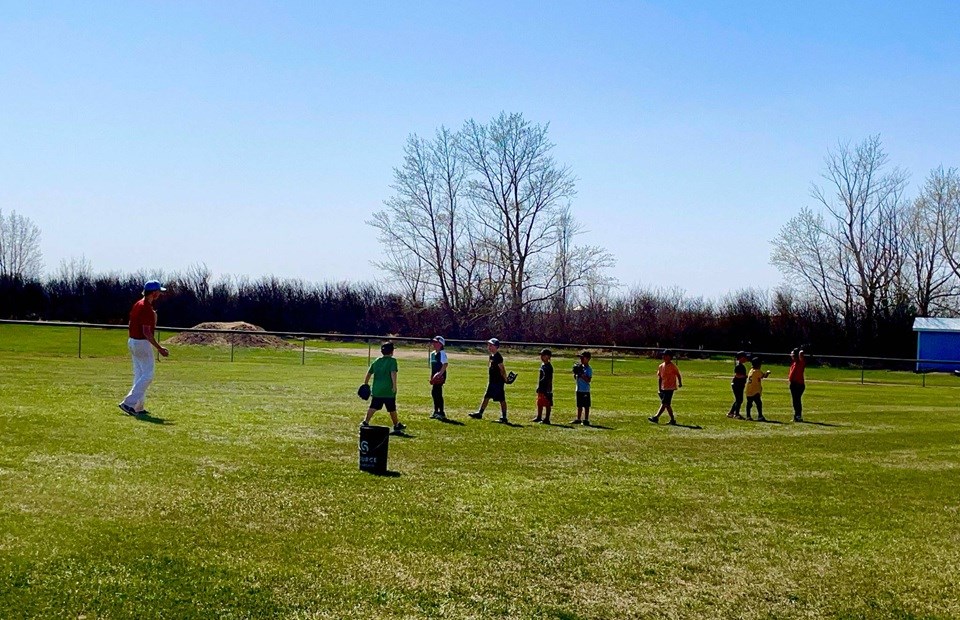 luseland-ball-camp