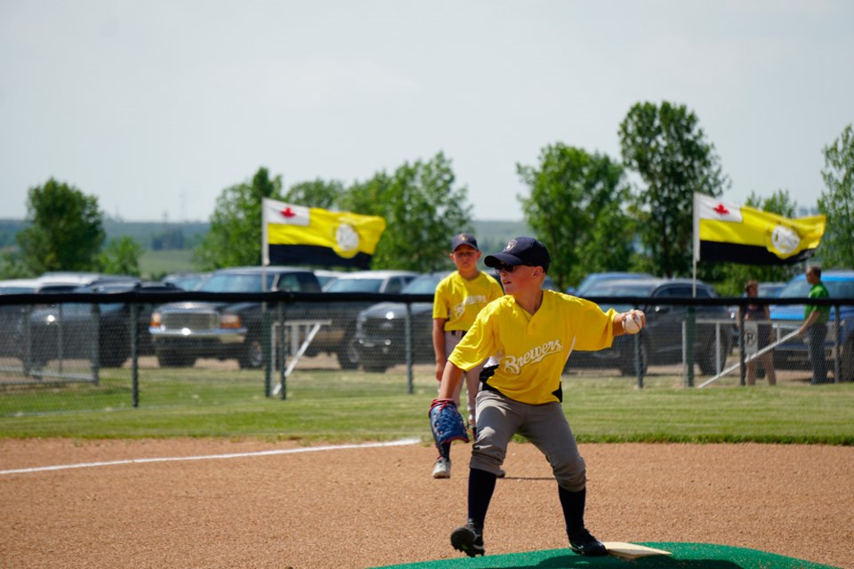 The Estevan U11 AA Tier 3 Brewers competed at provincials. 