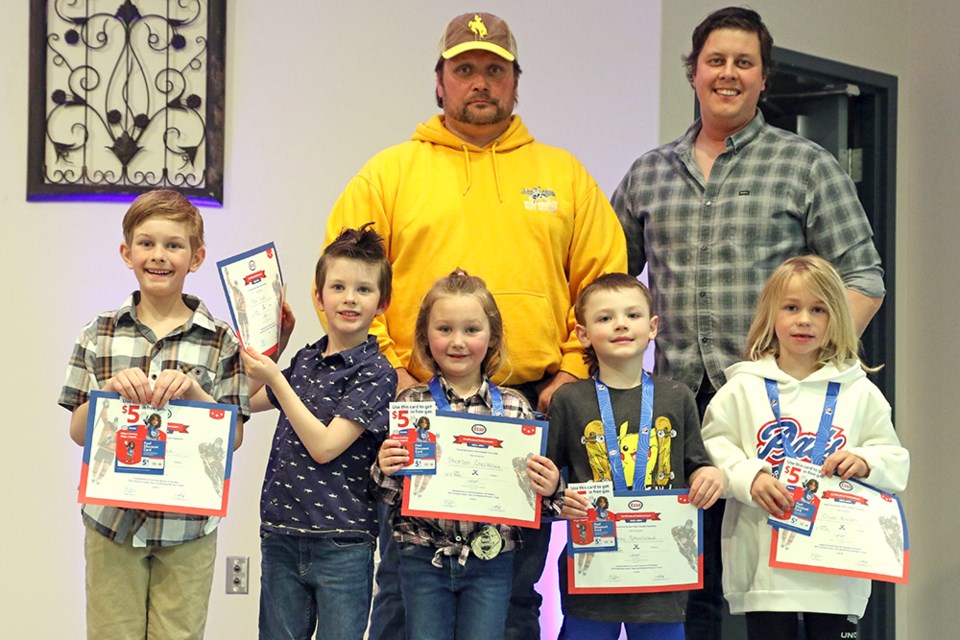 Members of the U7 team, from left, were: (back row), coaches Karl Checkowy and Jeff Chupik; and (front) Aiden Chupik, Jacob Seghers, Stetson Checkowy, Avery Storoschuk and Oliver Nelson.