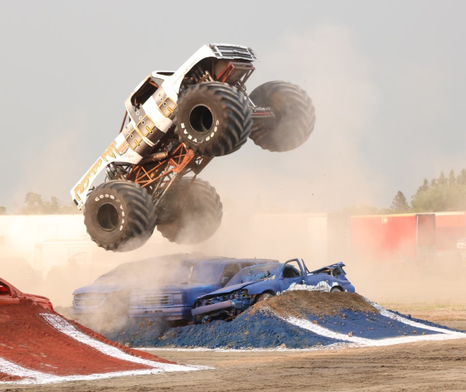 monster-trucks-yorkton-2025-3