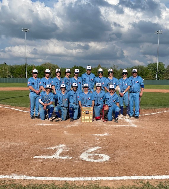 The Expos went undefeated in the tournament that featured 24 teams from Alta, Sask, and Man.