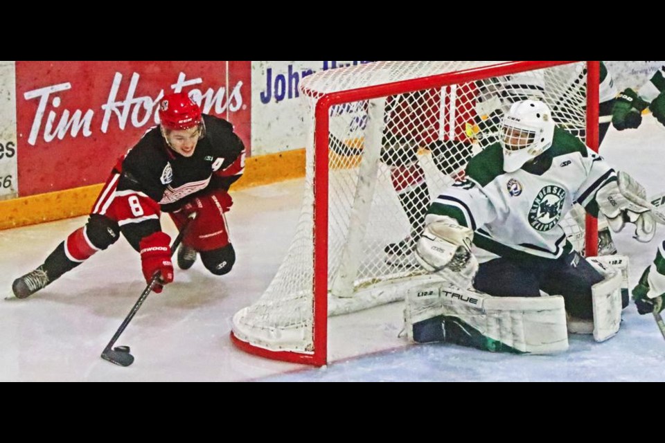 Red Wings player Jakob Kalin skated hard around the net to attempt a wrap-around shot on the Kindersley goalie, but the shot was stopped by the goaltender