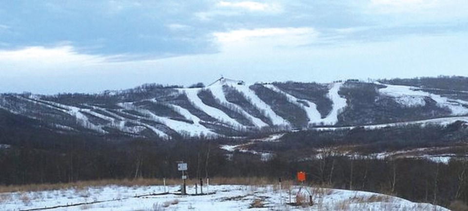 Ski hill 72