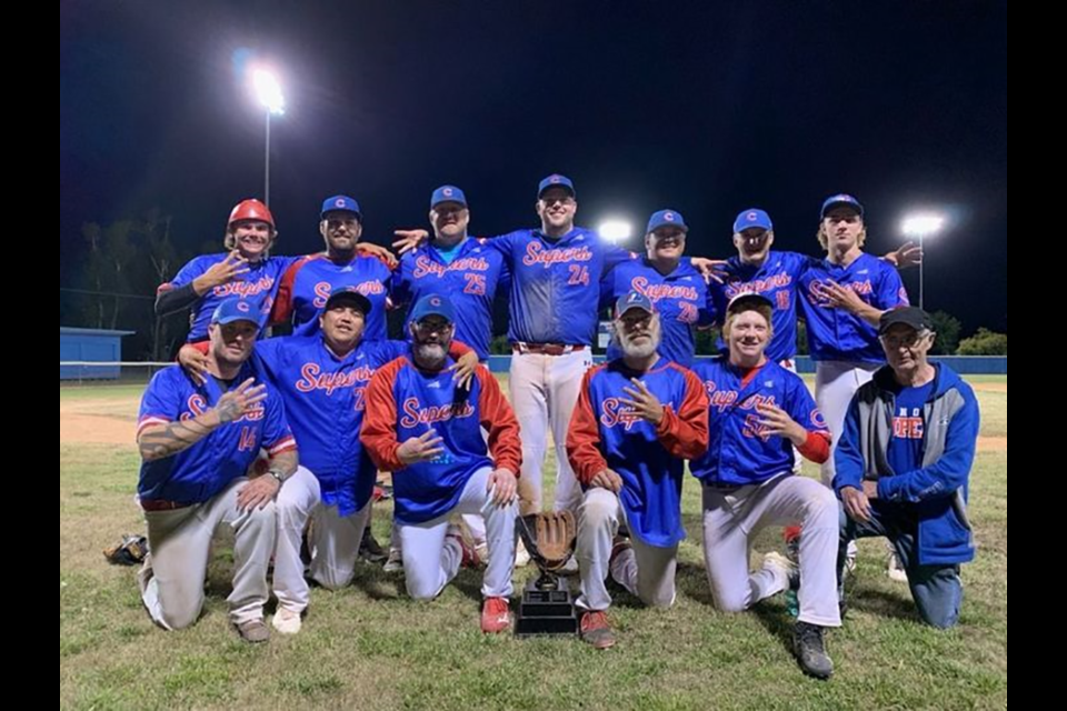 The Canora Supers celebrated the team’s fourth straight Southeast Senior Baseball League championship with a team photo. From left, are: Clay Sleeva, Kholton Shewchuk, Travis Mentanko, Kody Rock, Shae Peterson, Grady Wolkowski and Nathaniel Minhinnick; and (front) Derek Palagian, Ian Quewezance, Greg Andreychuk, Darcy Blommaert, Porter Wolkowski and Mike Spelay (PA announcer).