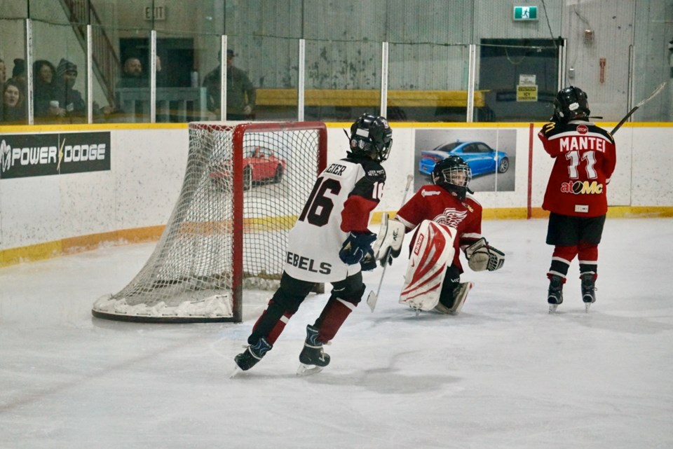 u11-hockey-tournament-estevan