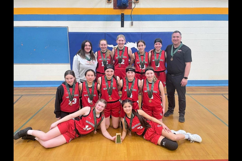 The Unity Warriors, 2022 3A Hoopla bronze medallists. Back row - Brenna O’Brian, Jorja Gumpinger, Dailyn Wagner, Kaitlyn Nestmann, Molly Orobko, Aaron Melnyk; middle row - Danielle Bowker, Aithel Sumaya, Jenna Wildeman, Kierra Bosch, Sydney Greenwald; front - Devyn McLean and Raicky Baes. SHSAA Facebook photo