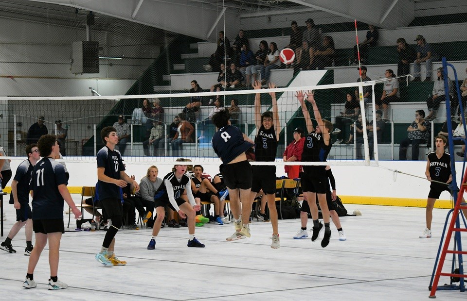 Action at McLurg’s Senior Super Volley, during the boys’ bronze medal game between the Edam Royals and Maidstone Huskies.