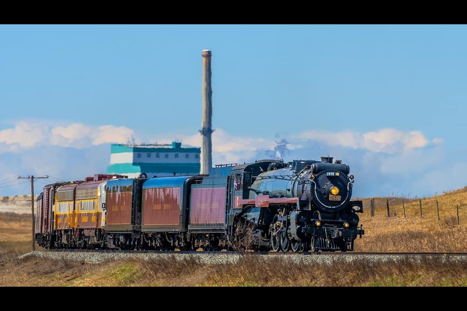 The Empress made its way past the Shand Power Station.