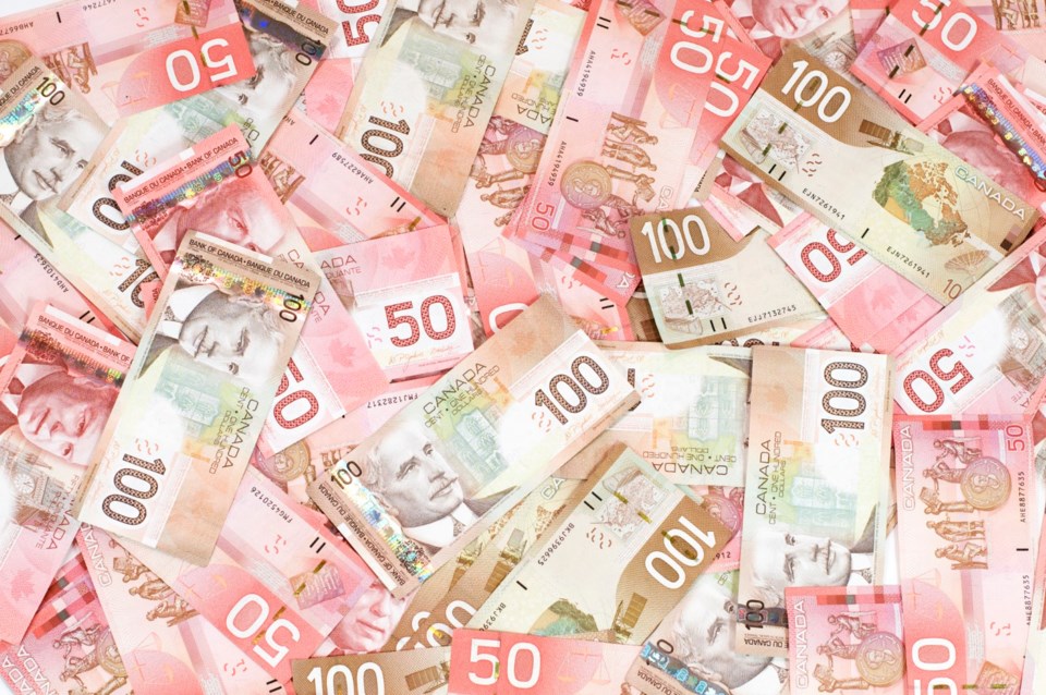 canadianmoney0224